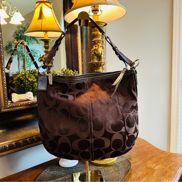 Coach Handbags - VINTAGE COACH CHOCOLATE BROWN SATEEN SIGNATURE LARGE C LIKE NEW ROOMY HANDBAG